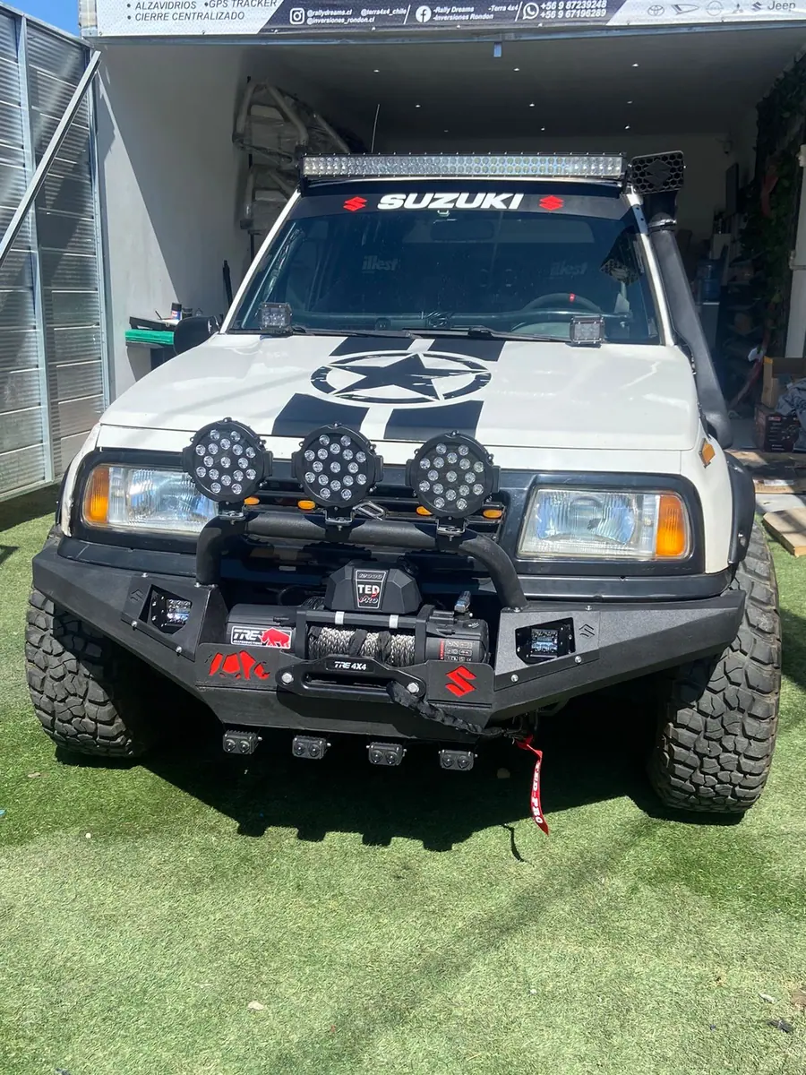 Parachoque delantero Suzuki Vitara c/Winche 12000 lbs