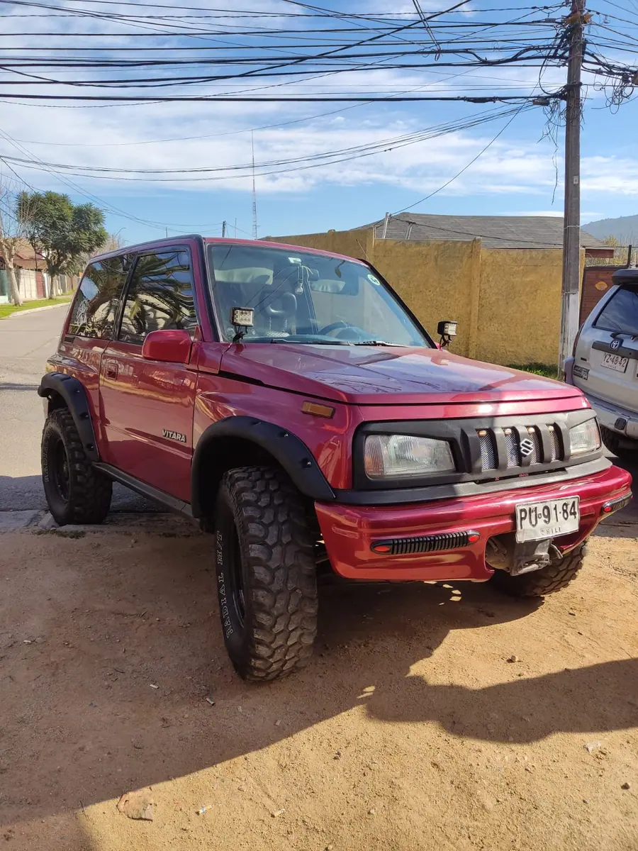 Máscara Angry 2 Suzuki Vitara 1G