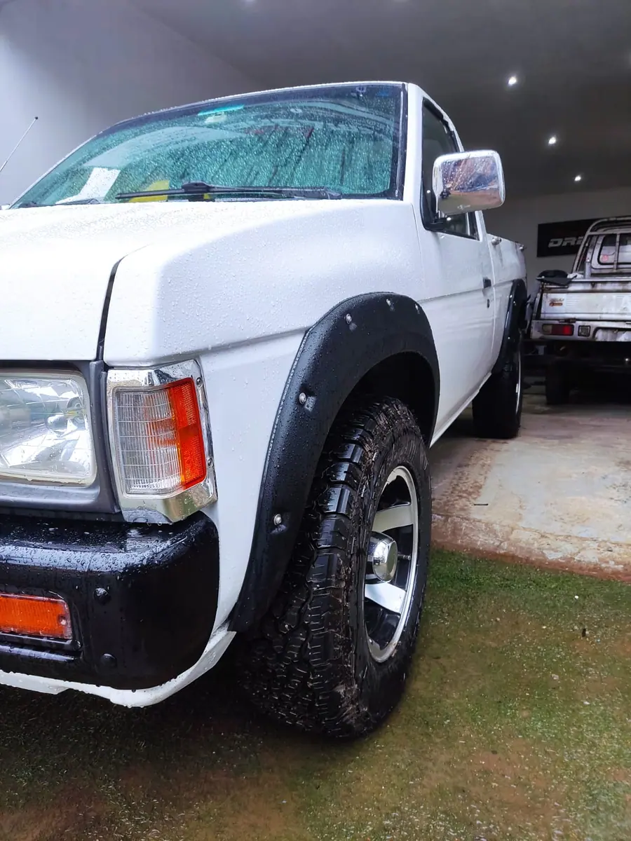 Fangueras Nissan D21