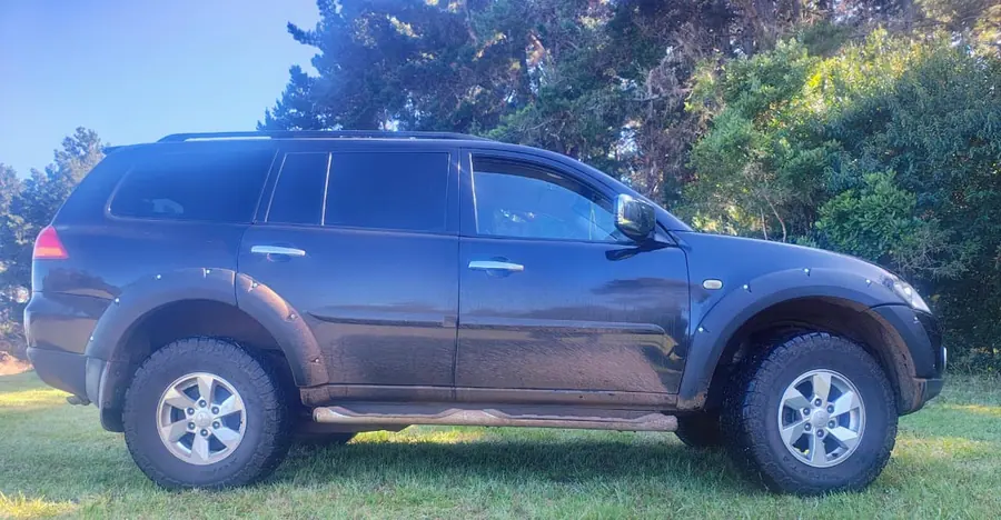 Fangueras Montero Sport G2 — Mitsubishi · Montero Sport · 2016–2026