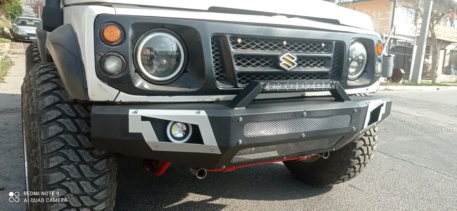 Parachoques Suzuki Samurai
