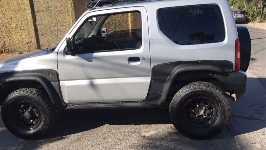Fangueras Suzuki jimny
