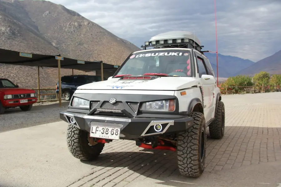 Parachoque delantero Vitara 1G primera versión