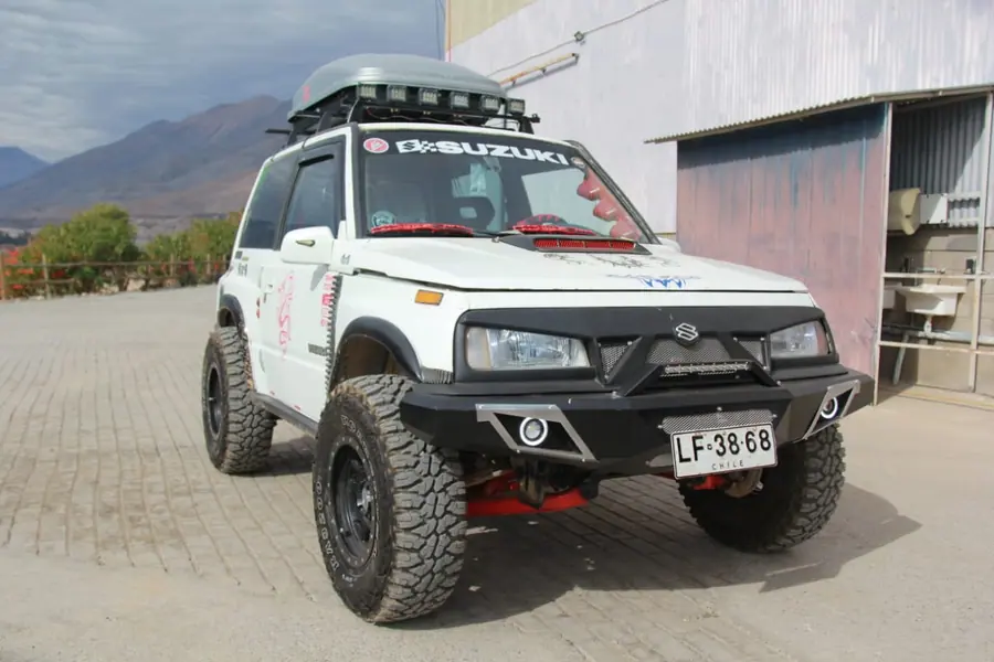 Parachoque delantero Vitara 1G primera versión