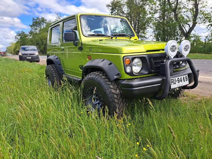 Trail armor Suzuki Samurai